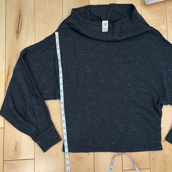 We The Free Charcoal Thermal Size S - Picture 5 of 9